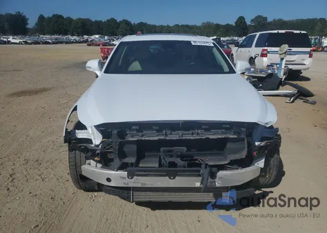 2018 Genesis G90 Premium z USA, uszkodzony, nr VIN KMHG34JA5JU042531